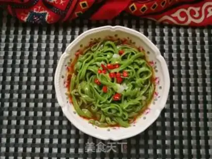 Make Spicy spinach noodles step 13