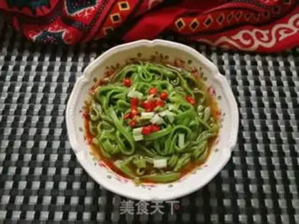 Make Spicy spinach noodles step 14