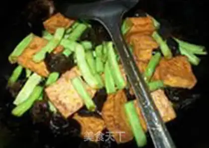 Make Soybeans, blackwood, tofu step 8