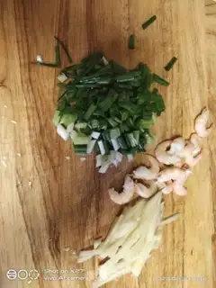 Make Shrimp tofu step 1