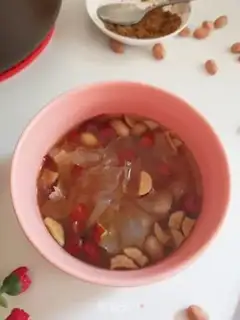 Make Silver-ear peanut-tree soup step 6