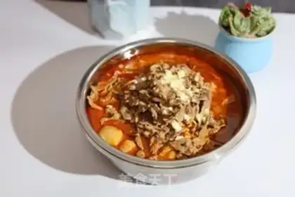 Make Cook beef with tofu step 0
