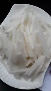 Make A radish for pork step 0