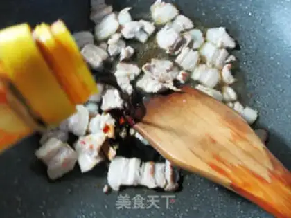 Make The lentils are fried step 3