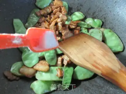 Make The lentils are fried step 6