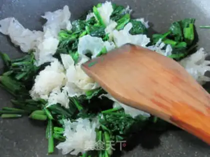 Make Silver ear spinach step 6