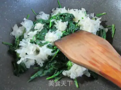 Make Silver ear spinach step 9
