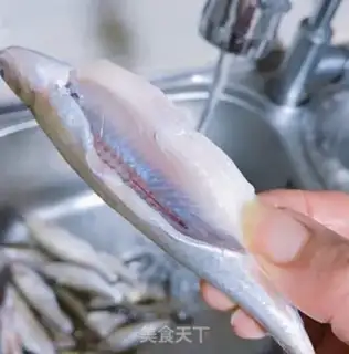 Make Fried fish step 4