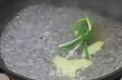 Make Boiled shrimp step 1