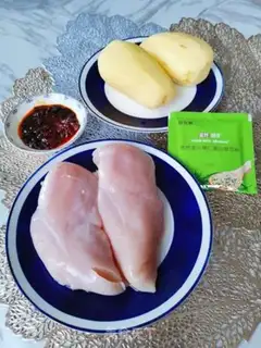 Make Pyramid chickens with potatoes step 0