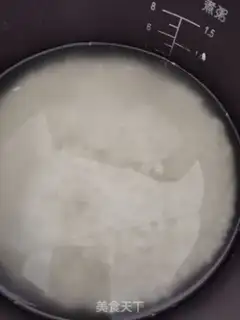 Make A tea with chrysanthemum step 2