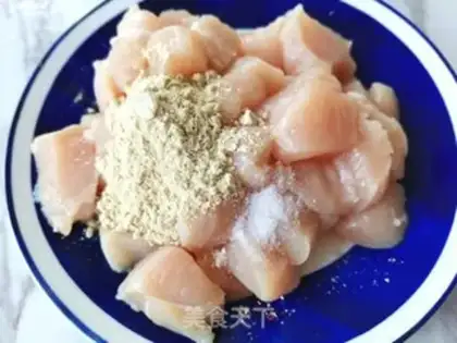 Make Pyramid chickens with potatoes step 3