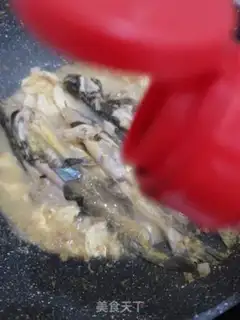Make Yellowfish egg soup step 5
