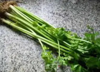 Make Scrawny carrots and celery step 0