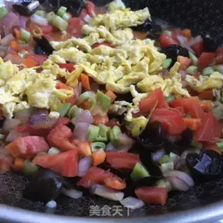 Make Wearing noodles in bean-fruit eggs step 9