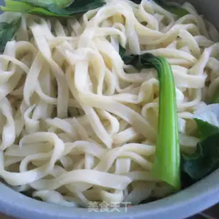 Make Wearing noodles in bean-fruit eggs step 12