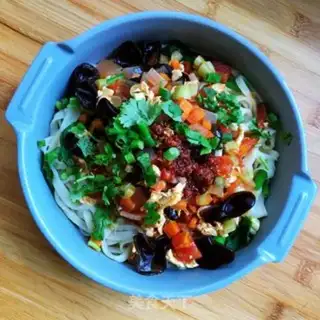 Make Wearing noodles in bean-fruit eggs step 14