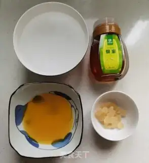 Make Honey-juice red-tree medicine step 1