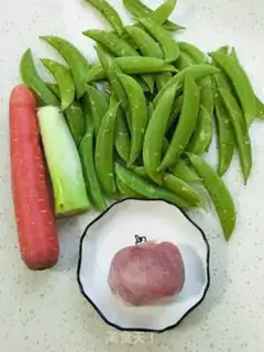 Make ♪ Blue radish sweet beans ♪ step 0