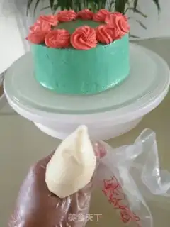 Make A simple bouquet of rose cake step 27