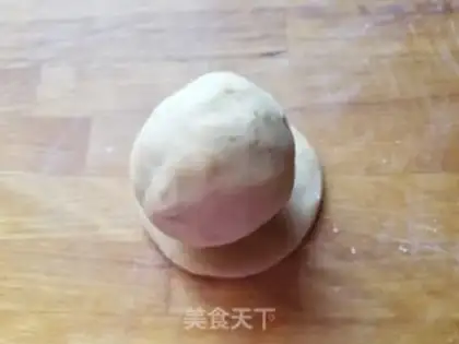 Make Two yellow lotion mooncakes step 8