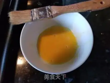 Make Two yellow lotion mooncakes step 14