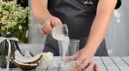 Make Frozen ice with coconut milk step 6