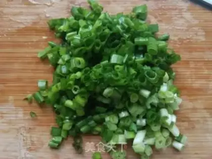 Make Carrot mushroom pork dumplings step 10