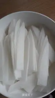 Make Honey radish water step 0