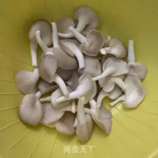 Make Frozen fish soup step 1