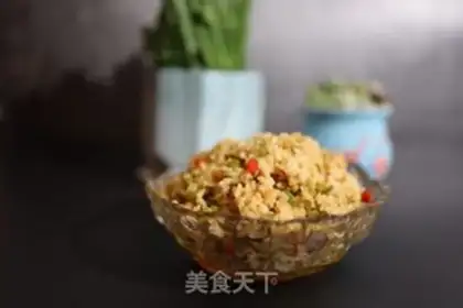 Make Beef and garlic fried rice step 0