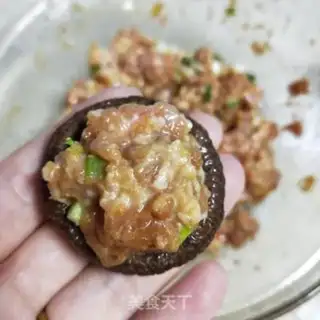 Make A mushroom stew step 4