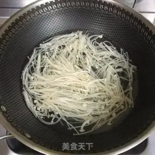 Make Bean-skind golden needle mushrooms step 1