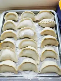 Make Classic sauerkraut pork dumplings step 0