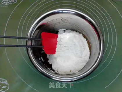 Make Soy sauce, moon cake step 3