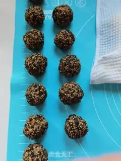 Make A white snack step 4