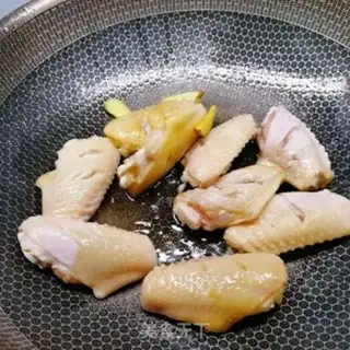 Make Coke chicken wings step 2