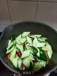 Make The cucumbers are fired step 6