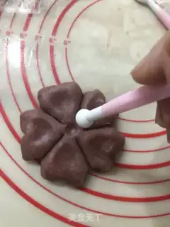 Make Flower souffle step 23