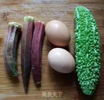 Make Scrambled eggs with red ace step 0