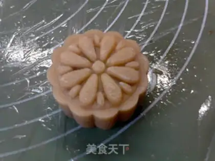 Make Soy sauce, moon cake step 17