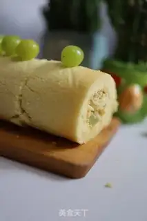 Make Bluecake roll step 16