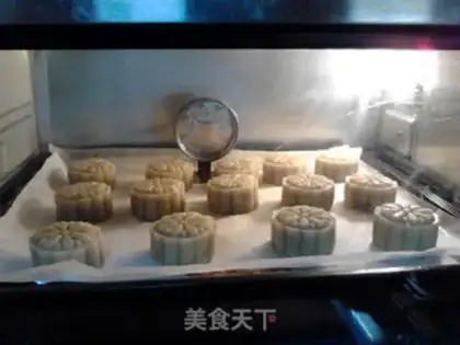 Make Soy sauce, moon cake step 19
