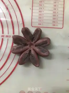 Make Flower souffle step 30