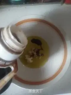 Make Sour spicy noodles step 4