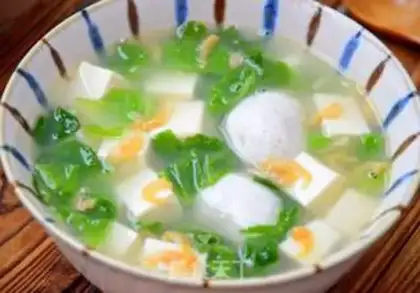 Make Tofu shrimp skin fishball soup step 7