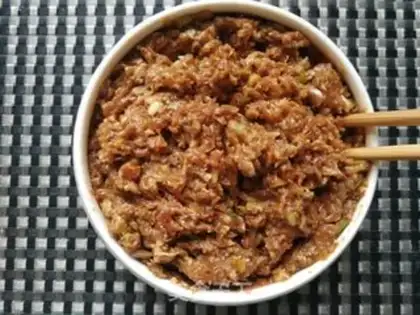 Make Spicy Pistol Pork step 0