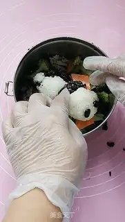Make Panda lunch step 6