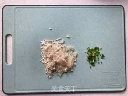 Make Golden mushroom egg fried rice step 1