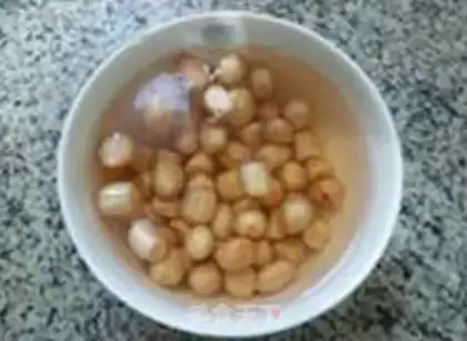 Make Peanut bean rice congee step 3